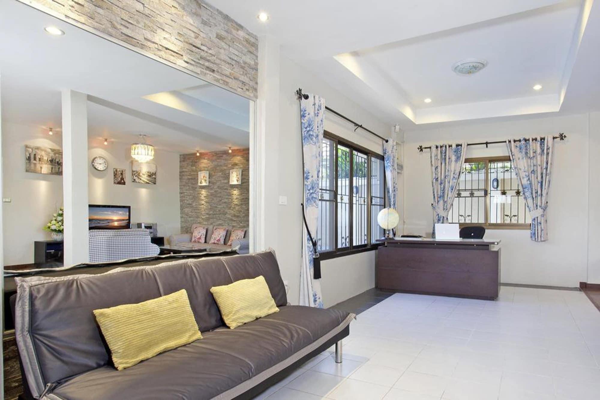 Pool Villa Tanzanite Near Walking Street Pattaya Εξωτερικό φωτογραφία