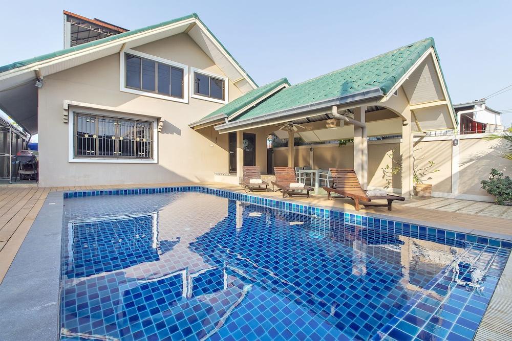 Pool Villa Tanzanite Near Walking Street Pattaya Εξωτερικό φωτογραφία